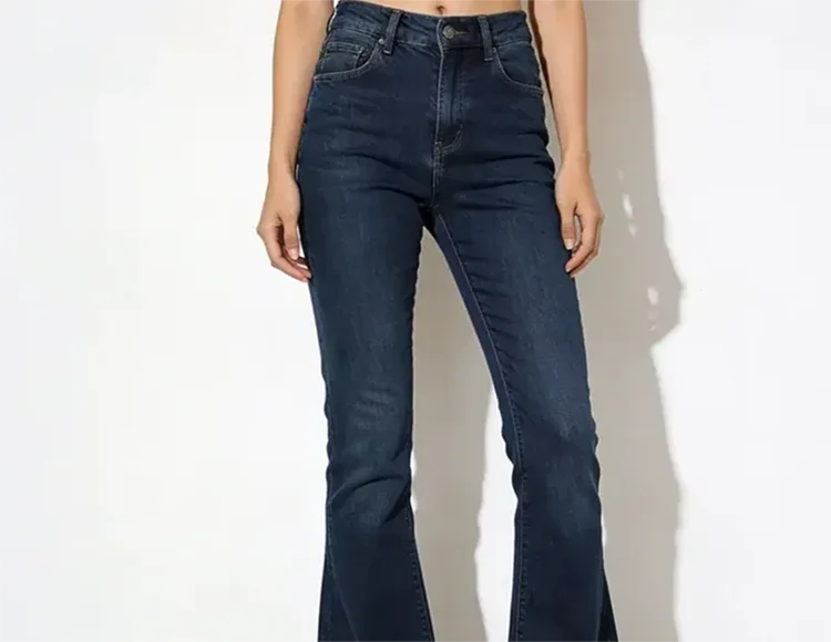 Den moderne verdens demokratiske uniform